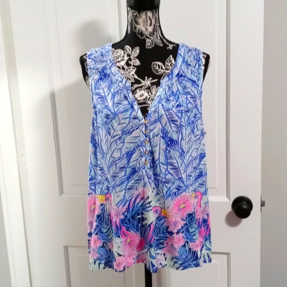 Lilly Pulitzer Tops - 🦜HTF Lilly Pulitzer🦜 - Essie Top
